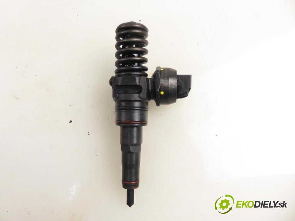 VW PASSAT B5.5 Variant (3B6) KOMBI 2003 96,00 1.9 TDI PD 130 - AVF 1896,00 Vstrekovač 038130073BA ; 0414720216 (Vstrekovač paliva)