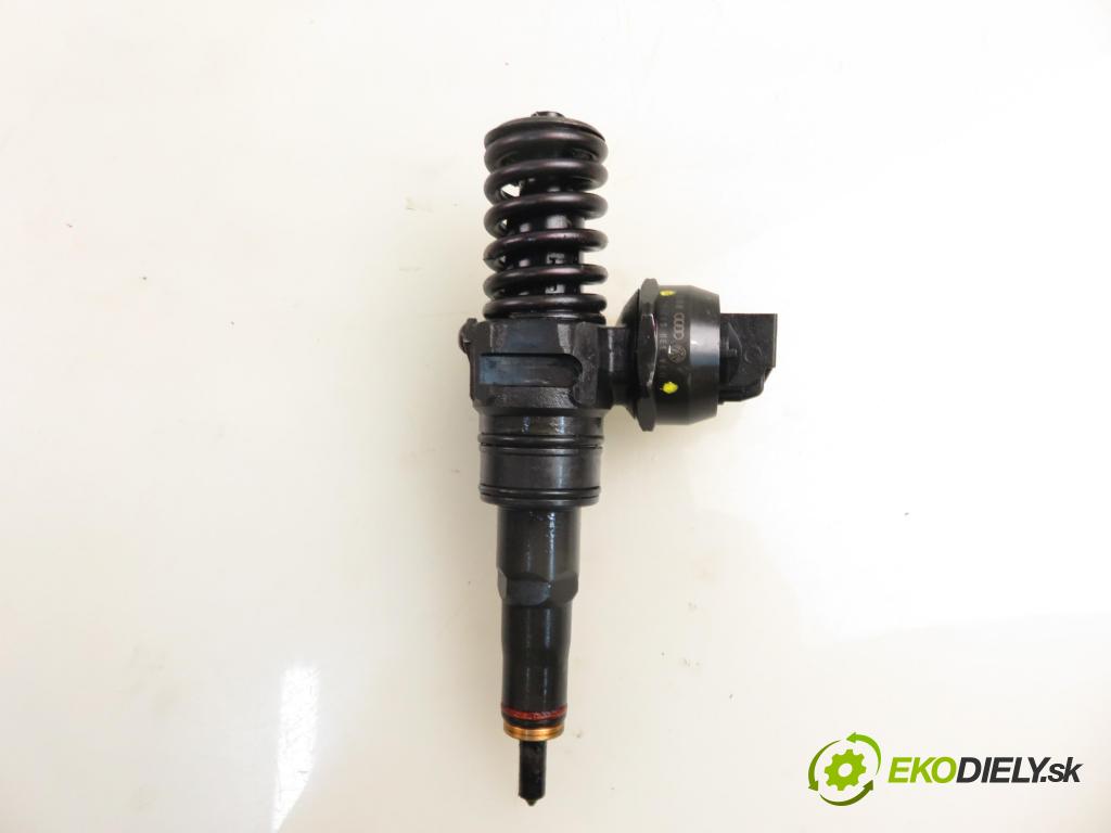 SKODA OCTAVIA I Combi (1U5) KOMBI 2004 74,00 1.9 TDI 4x4 - ATD 1896,00 vstříkovač 038130073AJ ; 0414720037 (Vstřikovač paliva)