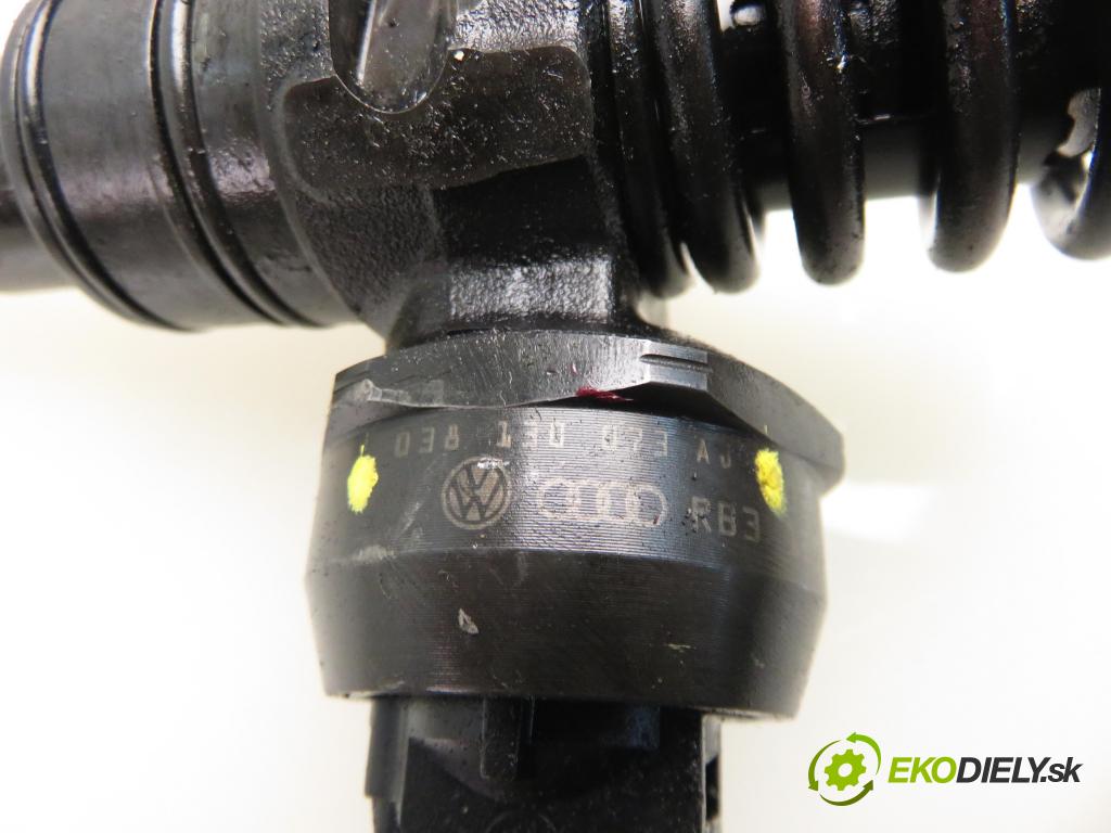 SKODA OCTAVIA I Combi (1U5) KOMBI 2004 74,00 1.9 TDI 4x4 - ATD 1896,00 vstříkovač 038130073AJ ; 0414720037 (Vstřikovač paliva)