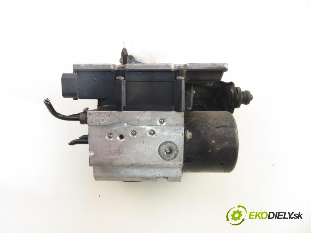 SAAB 9-3 (YS3F) SEDAN 2005 129,00 2.0 t - B207L 1998,00 pumpa ABS 13509221AE ; 13663920 (Pumpa ABS)