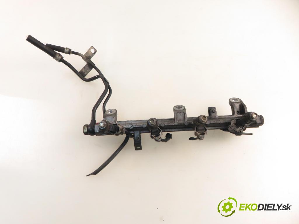 SUZUKI GRAND VITARA I (FT, HT) TERENOWY 2004 0,00 1.6 4x4 (SQ 416) - G16B 1590,00 lišta vstřikovací INP7700 (Vstřikovací lišta)