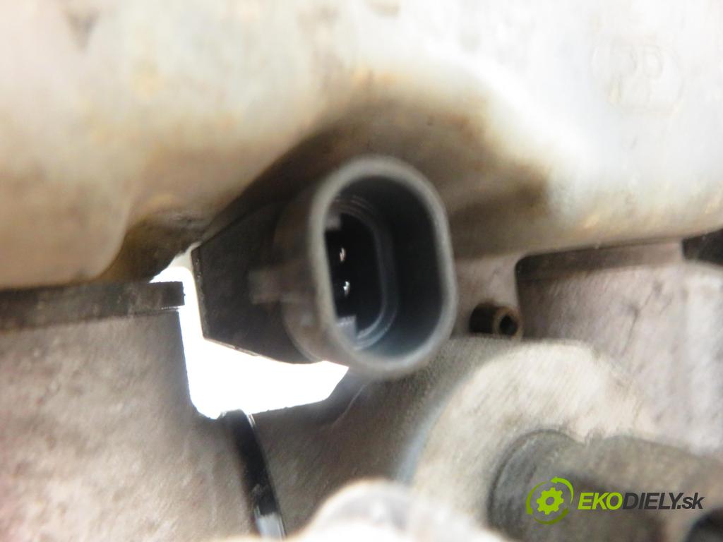 CHRYSLER VOYAGER IV (RG, RS) MINIVAN 2004 105,00 2.5 CRD 143 - ENJ 2499,00 Posilovač 204022770 ; 04683845AC (Servočerpadlo)