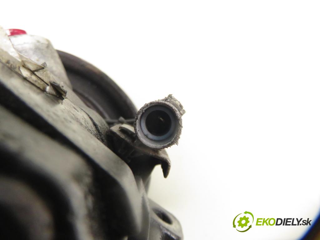 CITROEN C1 (PM_, PN_) HB 2007 40,00 1.4 HDi - 8HT (DV4TD) 1398,00 KOMPRESOR: klimatizácie  (Kompresor klimatizácie)