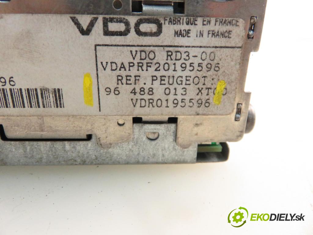 PEUGEOT 307 SW (3H) KOMBI 2003 79,00 2.0 HDI 110 - RHS 1997,00 RADIO CD 96488013XT