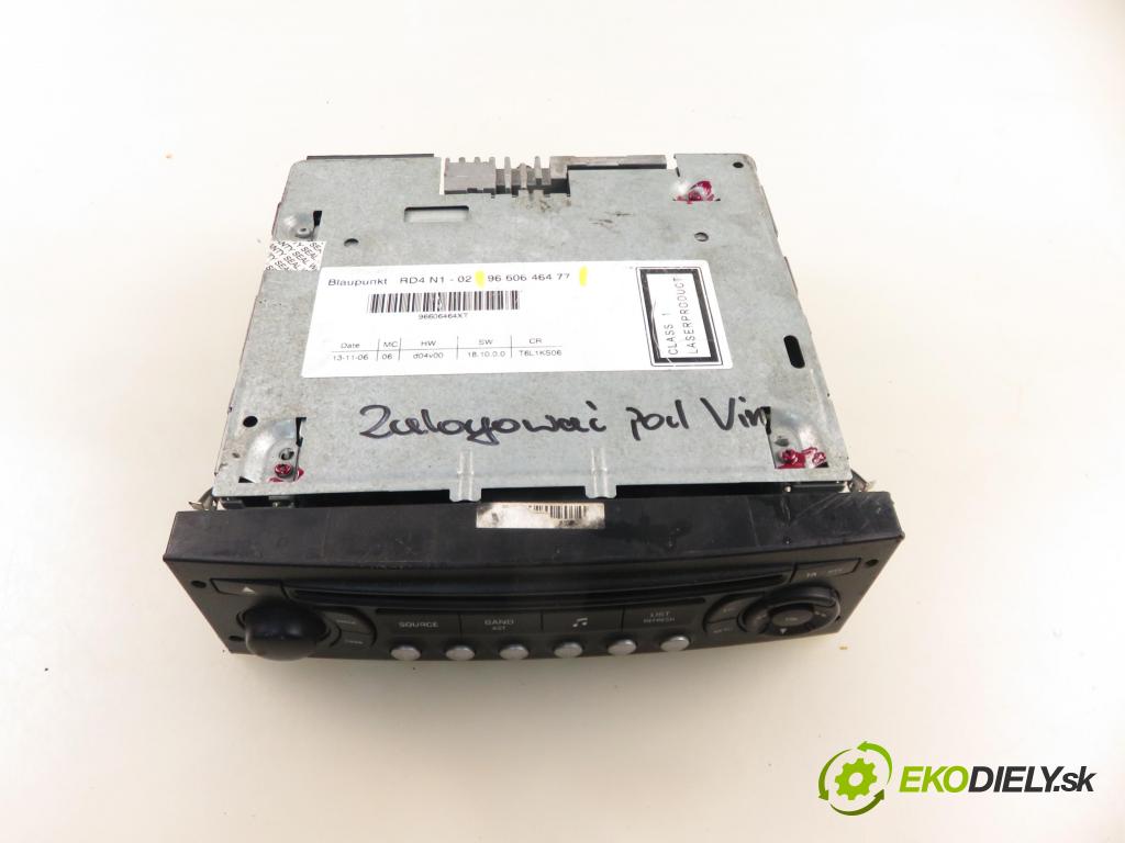 CITROEN C4 I (LC_) HB 2006 80,00 1.6 HDi - 9HY (DV6TED4) 1560,00 RADIO CD 9660646477