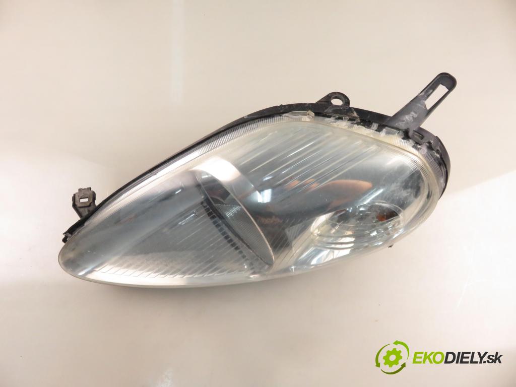 FIAT GRANDE PUNTO (199_) HB 2006 66,00 1.3 D Multijet 90 - 199 A3.000 1248,00 Svetlo LP