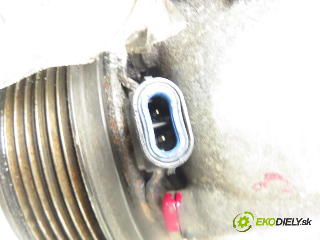 RENAULT TRAFIC II Autobus (JL) BUS 2004 74,00 1.9 dCI 100 (JL0C) - F9Q 760 1870,00 KOMPRESOR: klimatizácie 1135309 (Kompresor klimatizácie)