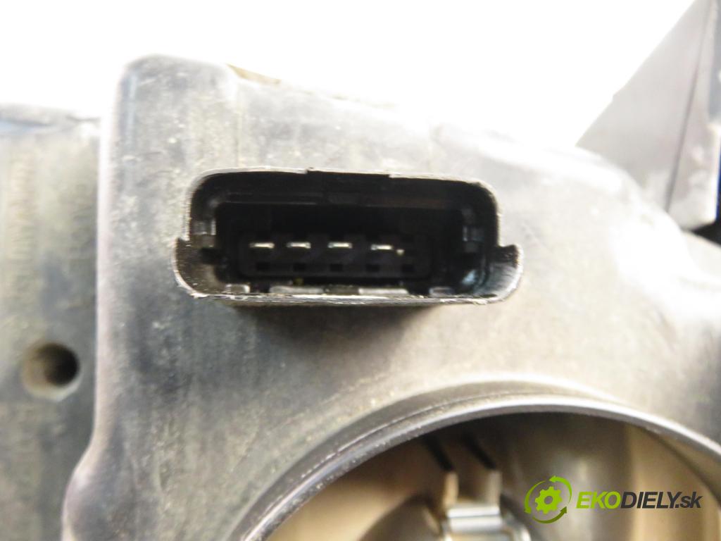 RENAULT SCENIC II (JM0/1_) MINIVAN 2003 83,00 1.6 (JM0C, JM0J, JM1B) - K4M 782 1598,00 Svetlo LP