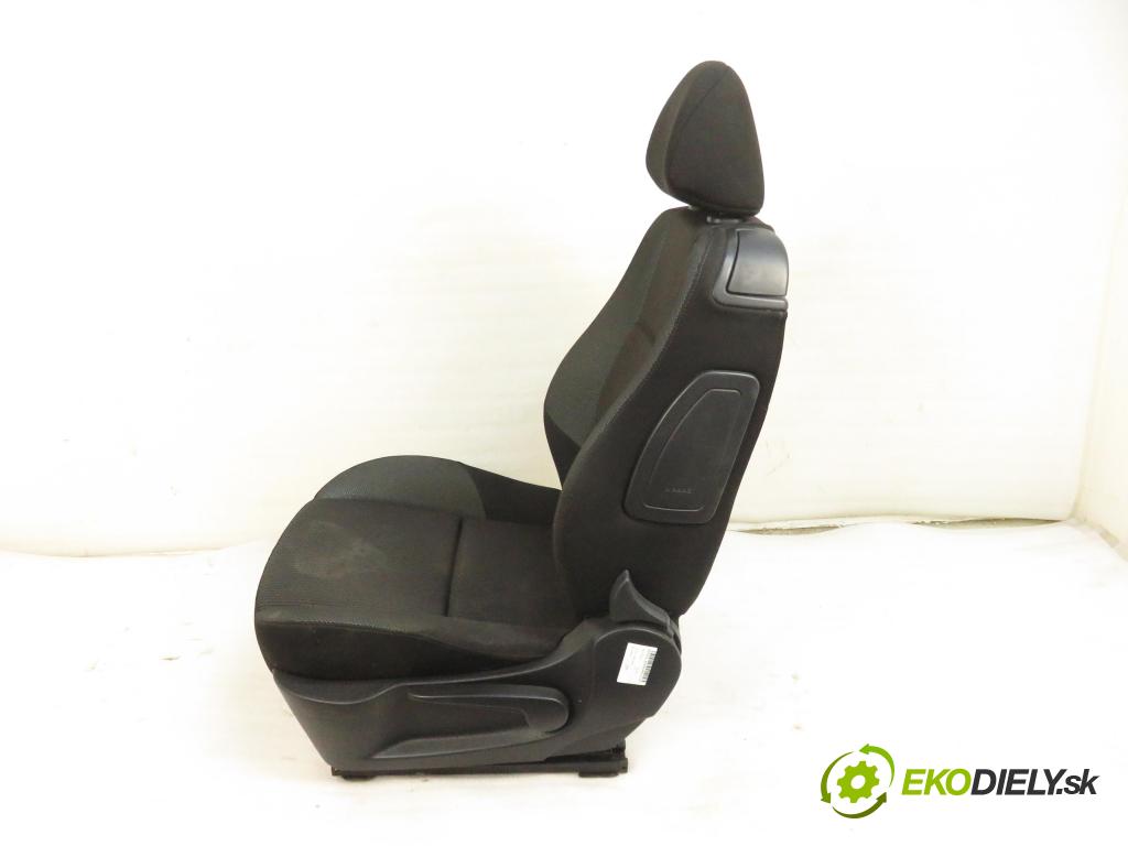 PEUGEOT 207 (WA_, WC_) HB 2010 70,00 1.4 16v VTI 95 - 8FS 1397,00 Sedadlo šoféri