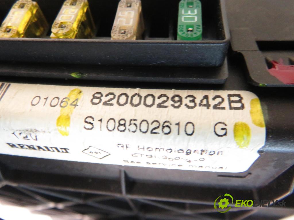 RENAULT SCENIC I (JA0/1_) MINIVAN 2001 75,00 1.9 dCi 102 - F9Q 732 1870,00 MODUL BSI S108502610G ; 8200029342B