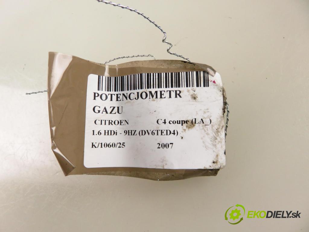 CITROEN C4 coupe (LA_) HB 2007 80,00 1.6 HDi - 9HZ (DV6TED4) 1560,00 Potenciometer plynu 0280755081 ; 9680566080 (Potenciometer plynového pedálu)