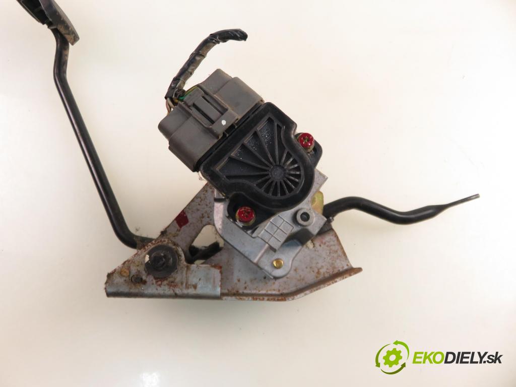 MITSUBISHI PAJERO PININ (H6_W, H7_W) SUV 2004 95,00 2.0 GDI 1999,00 Potenciometer plynu ASA66011 (Potenciometer plynového pedálu)