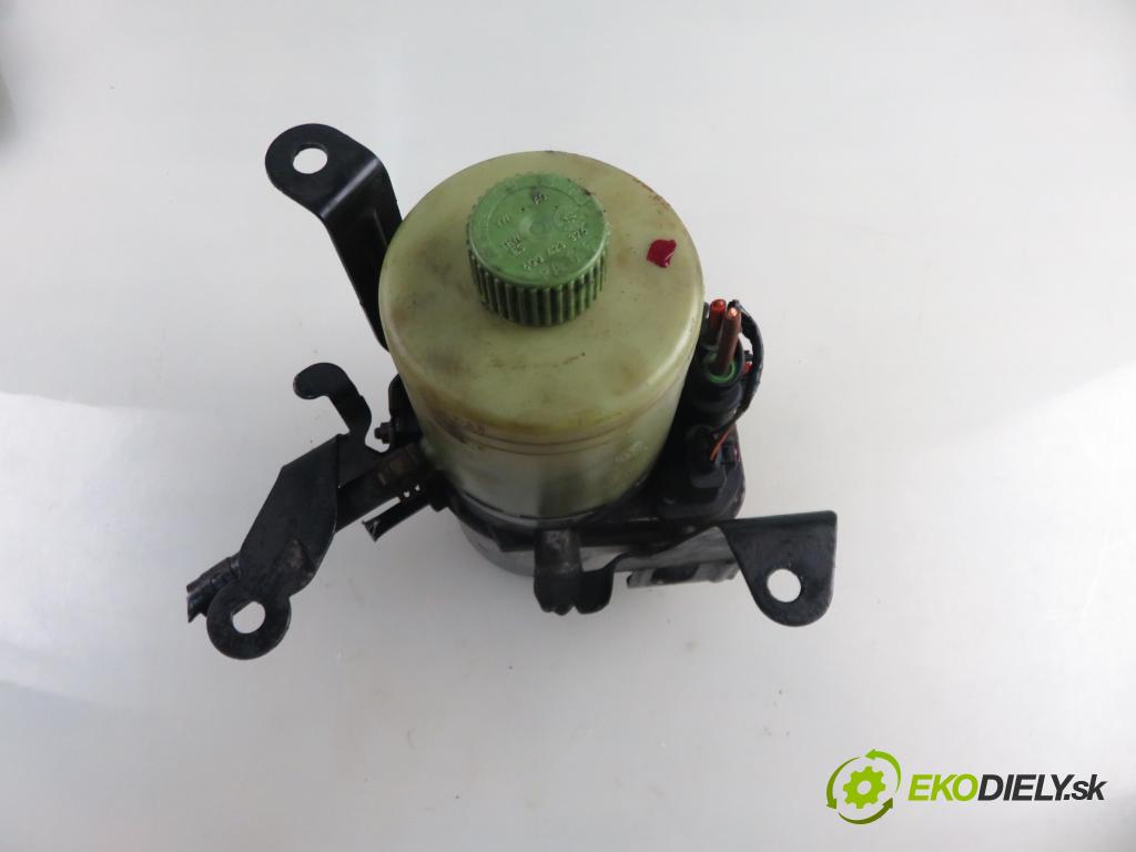 SEAT IBIZA III (6L1) HB 2005 51,00 1.4 TDI PD 70 - BNM 1422,00 Pumpa servočerpadlo 6Q0423156AB ; 6Q1423051BG ; 6Q2423051AE