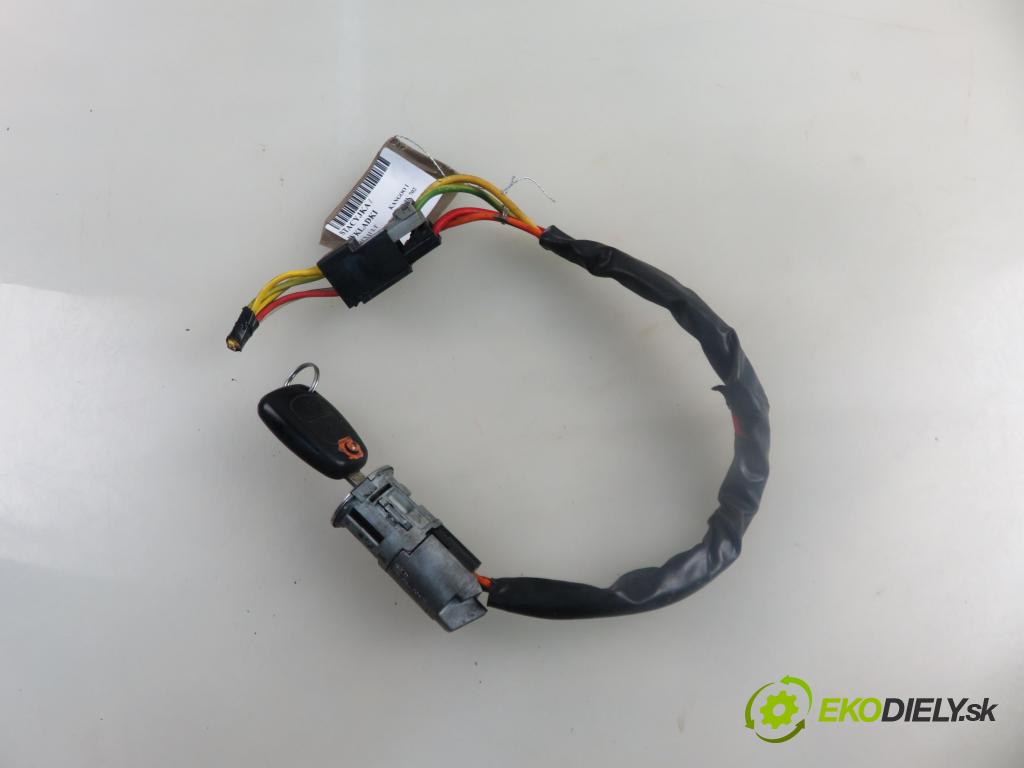 RENAULT KANGOO (KC0/1_) KOMBIVAN 2006 60,00 1.5 dCi 80 - K9K 702 1461,00 spinačka  (Spínacia skrinka)