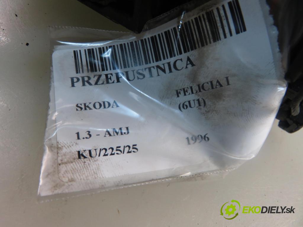 SKODA FELICIA I (6U1) HB 1996 43,00 1.3 - AMJ 1289,00 Vstrek 0438201515 ; 0132008600
