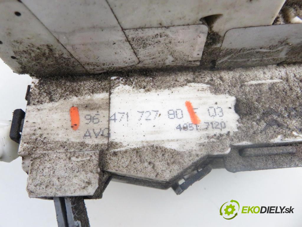 CITROEN C4 I (LC_) HB 2005 66,00 1.6 HDi - 9HX (DV6ATED4) 1560,00 zámok 9647172780