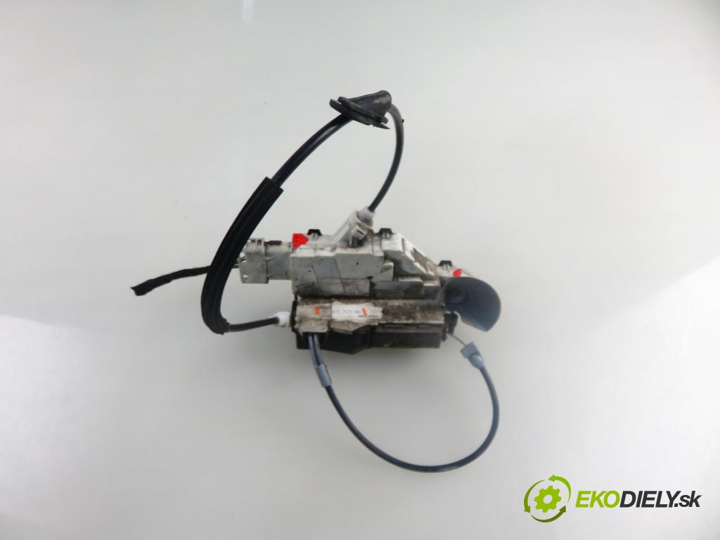 CITROEN C4 I (LC_) HB 2005 66,00 1.6 HDi - 9HX (DV6ATED4) 1560,00 zámok 9647172780