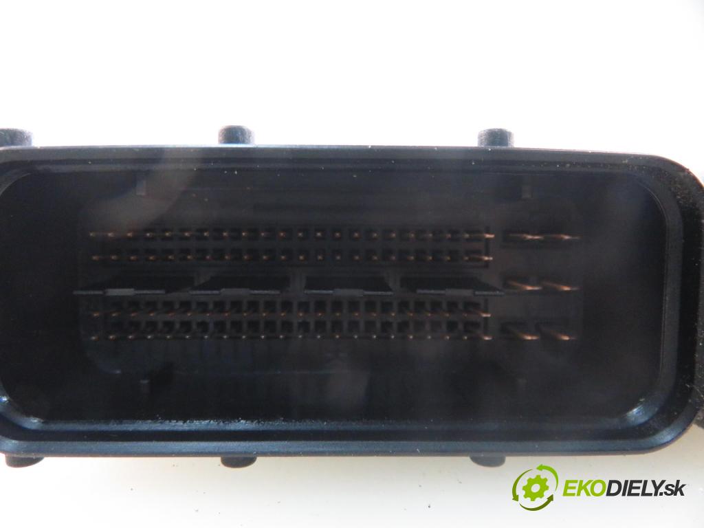 SEAT ALTEA (5P1) HB 2006 77,00 1.9 TDI - BKC 1896,00 Riadiaca jednotka Motor 03G906016KL ; 03G906016KL