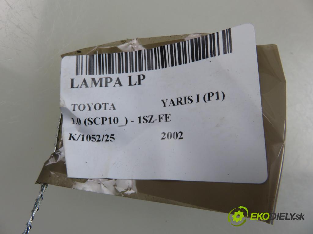 TOYOTA YARIS (_P1_) HB 2002 50,00 1.0 VVT- i 68 - 1SZ-FE 998,00 Svetlo LP 89006862