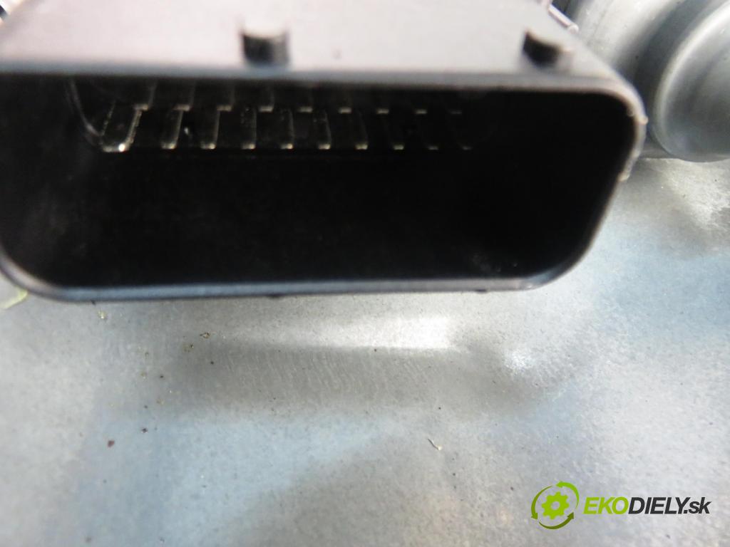 VW GOLF IV (1J1) HB 2000 75,00 1.6 - AVU 1595,00 mechanismus oken PPE 3D 1J3837462F