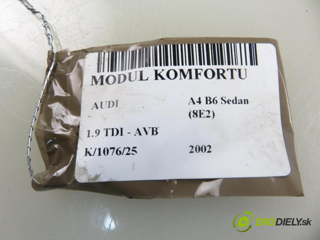 AUDI A4 (8E2, B6) SEDAN 2002 74,00 1.9 TDI PD 101 - AVB 1896,00 MODUL komfortu 8E0959433AE