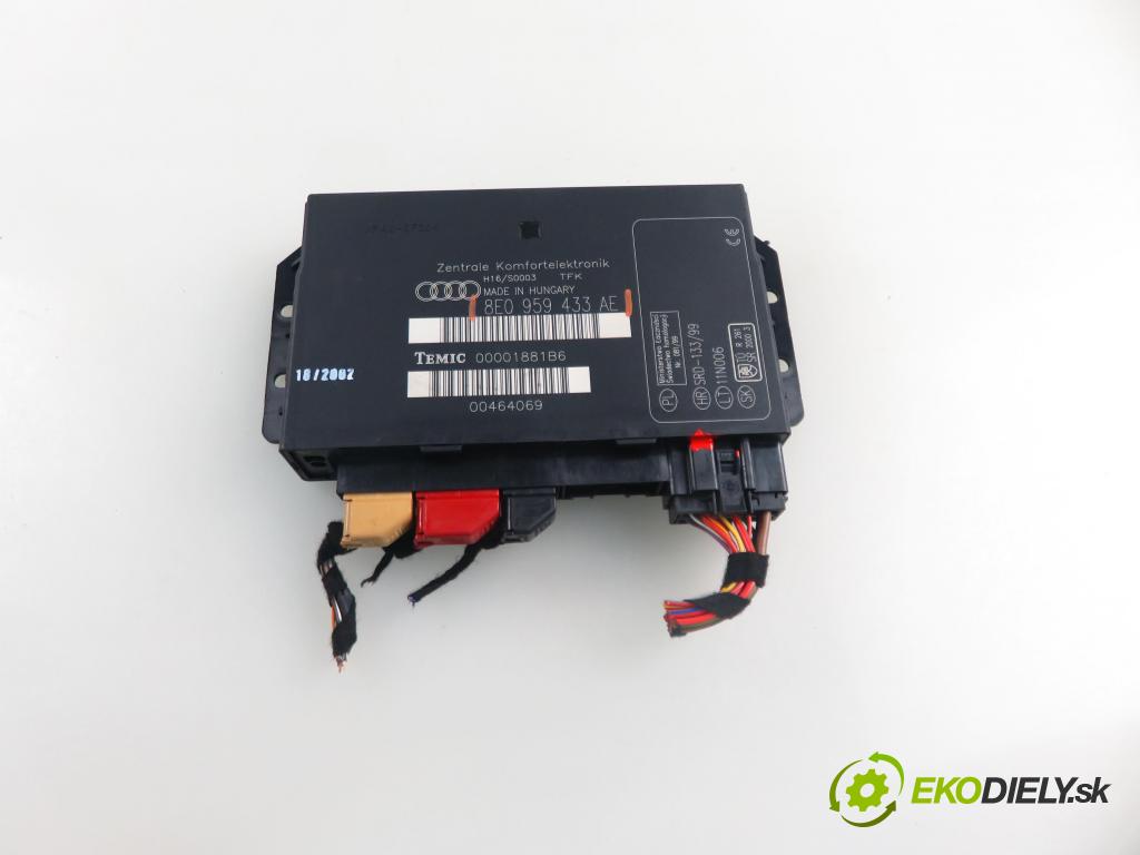 AUDI A4 (8E2, B6) SEDAN 2002 74,00 1.9 TDI PD 101 - AVB 1896,00 MODUL komfortu 8E0959433AE