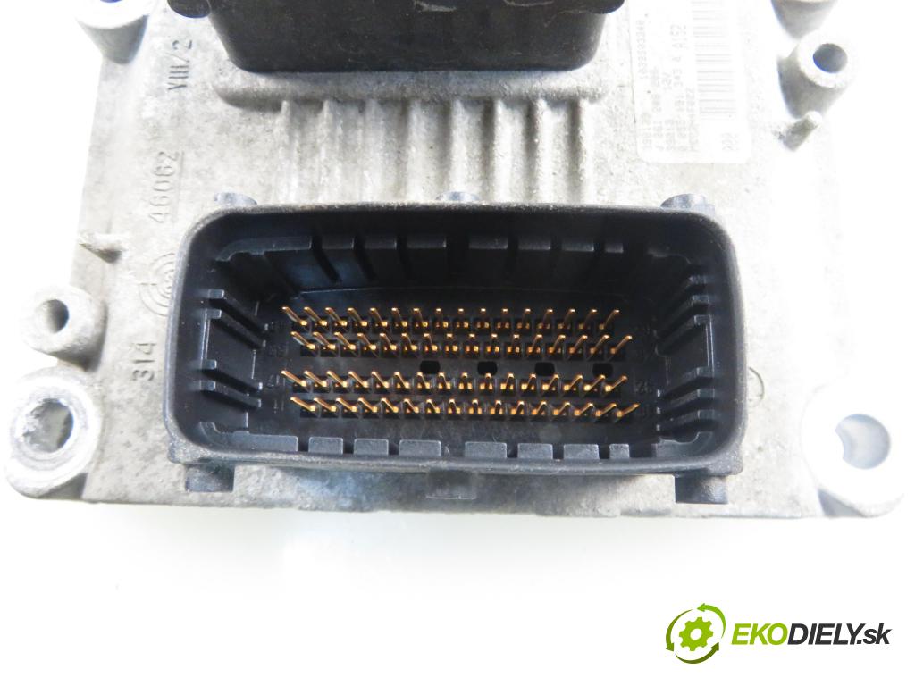 FIAT IDEA (350_) HB 2003 70,00 1.4 16V 95 - 843 A1.000 1368,00 Riadiaca jednotka Motor 0261208206