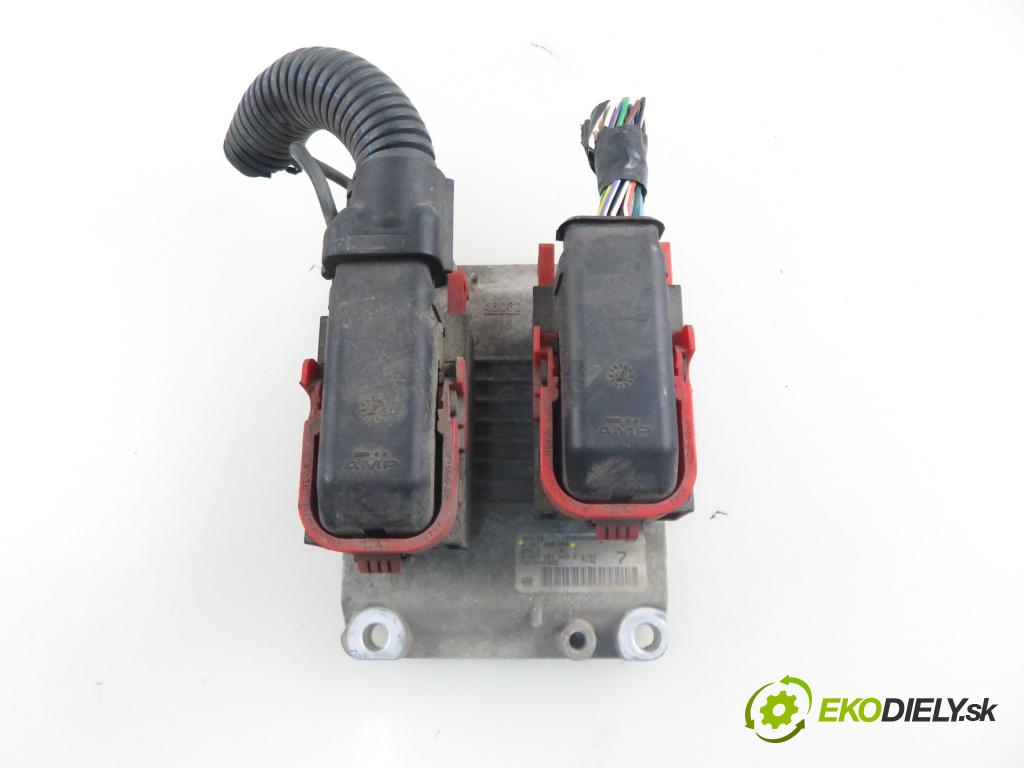 FIAT IDEA (350_) HB 2003 70,00 1.4 16V 95 - 843 A1.000 1368,00 Riadiaca jednotka Motor 0261208206