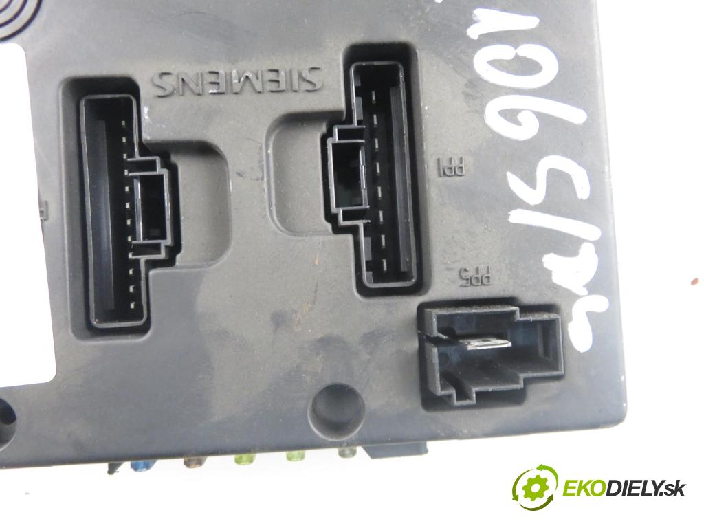 RENAULT SCENIC I (JA0/1_) MINIVAN 2000 79,00 1.6 - K4M 700 1598,00 MODUL BSI 8200029342B ; S108502610G