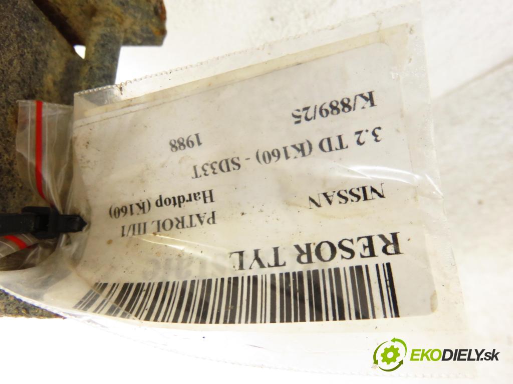 NISSAN PATROL III/1 Hardtop (K160) TERENOWY 1988 81,00 3.2 TD R6 (K160) 110 - SD33T 3246,00 Listové pero zadné