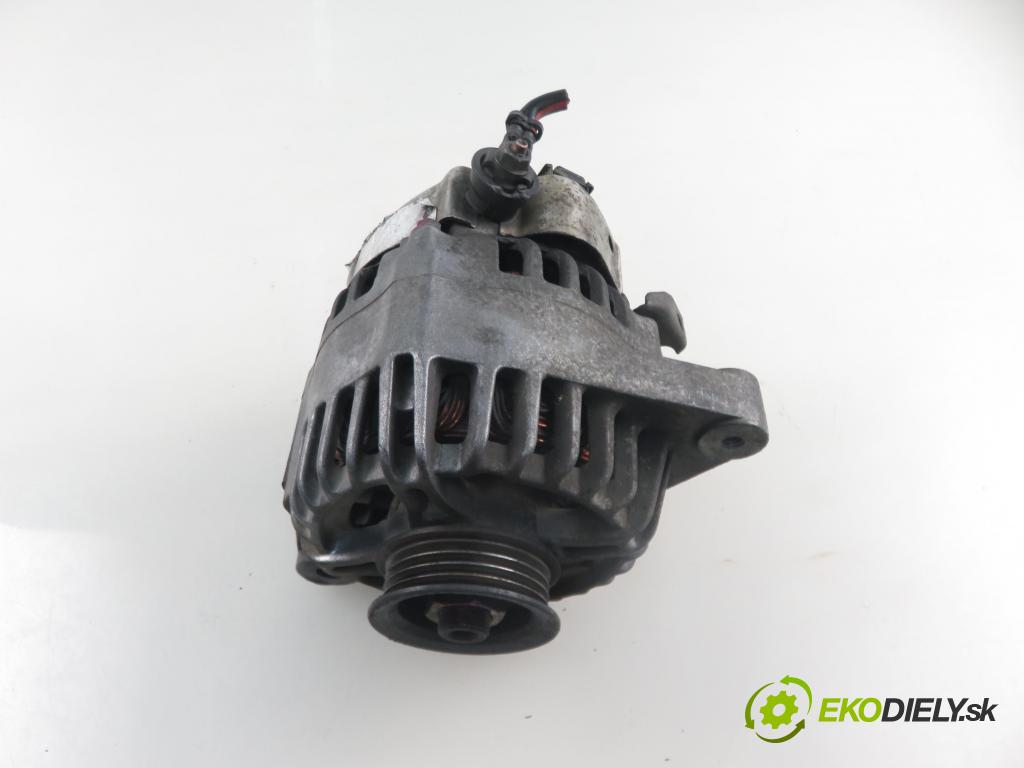 TOYOTA YARIS (_P1_) HB 1999 50,00 1.0 VVT- i 68 - 1SZ-FE 998,00 Alternátor 270600J010 (Alternátor)