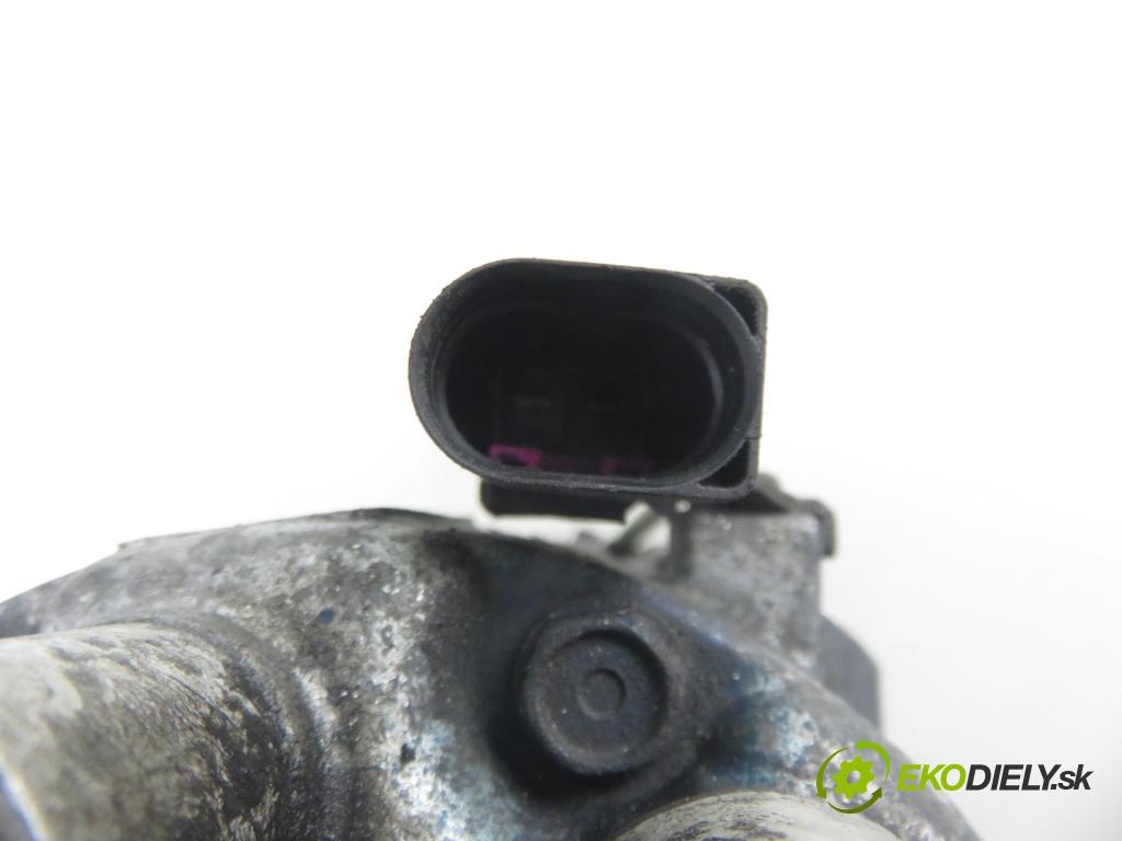 AUDI A3 (8L1) HB 1999 66,00 1.9 TDI 90 - ALH 1896,00 KOMPRESOR: klimatizácie 1J0820803K (Kompresor klimatizácie)