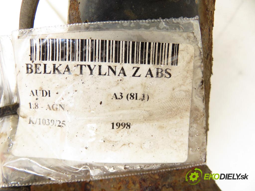 AUDI A3 (8L1) HB 1998 92,00 1.8 - AGN 1781,00 výztuha zadní část ABS