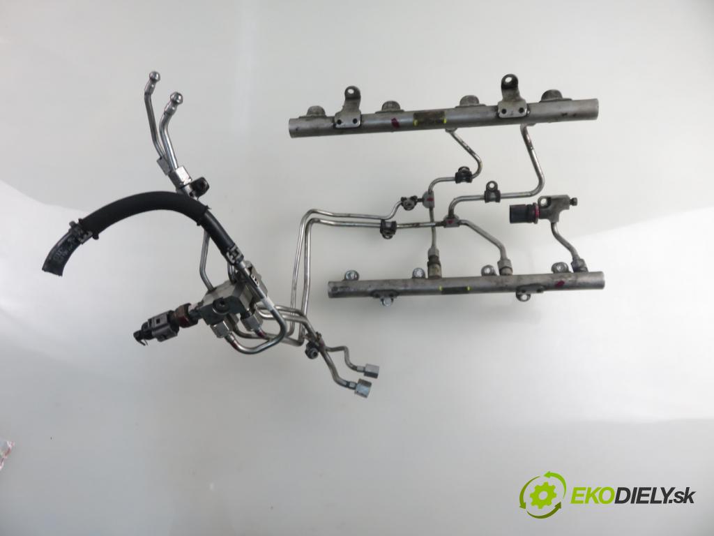 AUDI Q7 (4L) SUV 2007 257,00 4.2 FSI 350 quattro - BAR 4163,00 Lišta vstrekovacia 079133316E ; 079133315E (Vstrekovacia lišta)