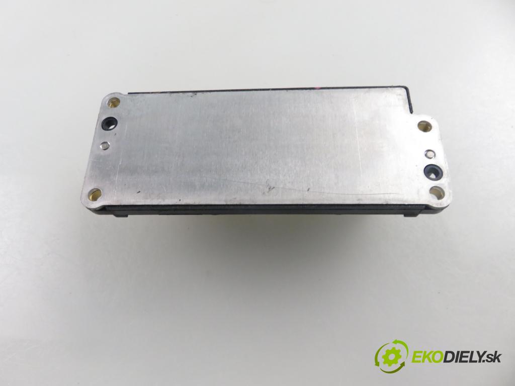 FIAT PUNTO (188_) HB 2005 44,00 1.2 60 - 188 A4.000 1242,00 Riadiaca jednotka Motor 51819335 ; IAW5AFP4
