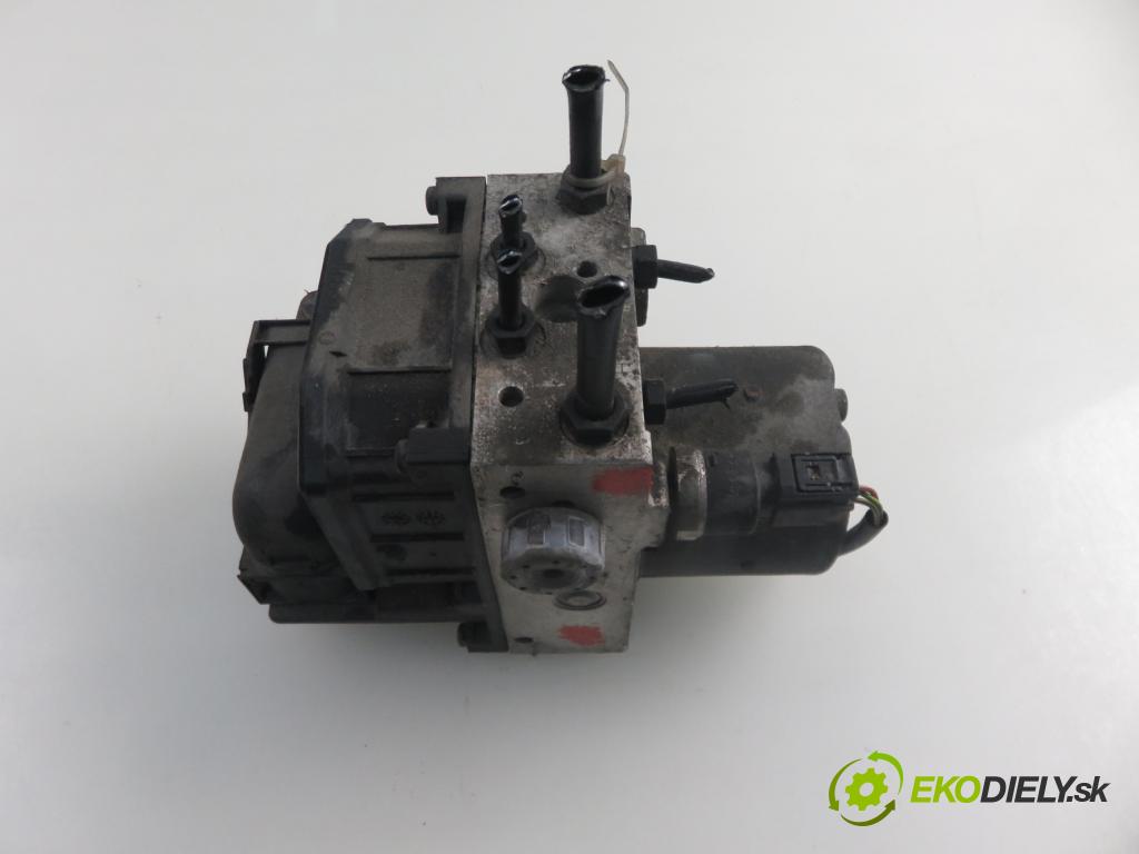 AUDI A4 (8E2, B6) SEDAN 2002 74,00 1.9 TDI PD 101 - AVB 1896,00 pumpa ABS 0265950011 ; 0265225048 (Pumpa ABS)