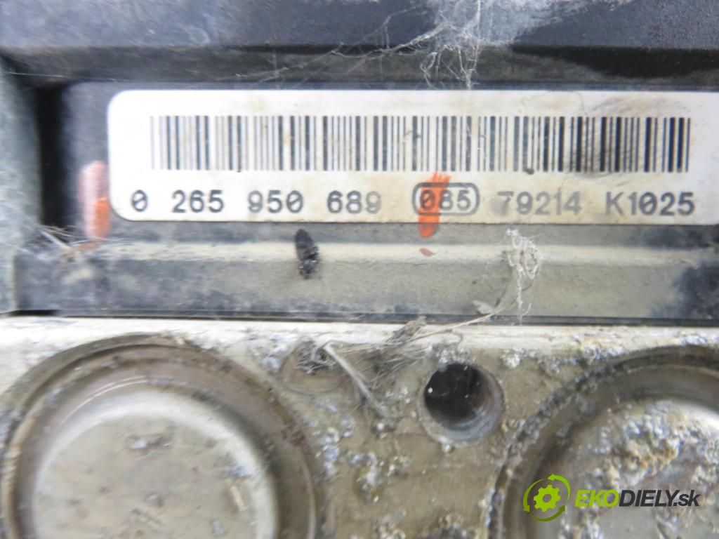 SKODA FABIA II (542) HB 2008 51,00 1.4 TDI - BNM 1422,00 Pumpa ABS 6R0907379E ; 0265234575 ; 0265950689 (Pumpa ABS)