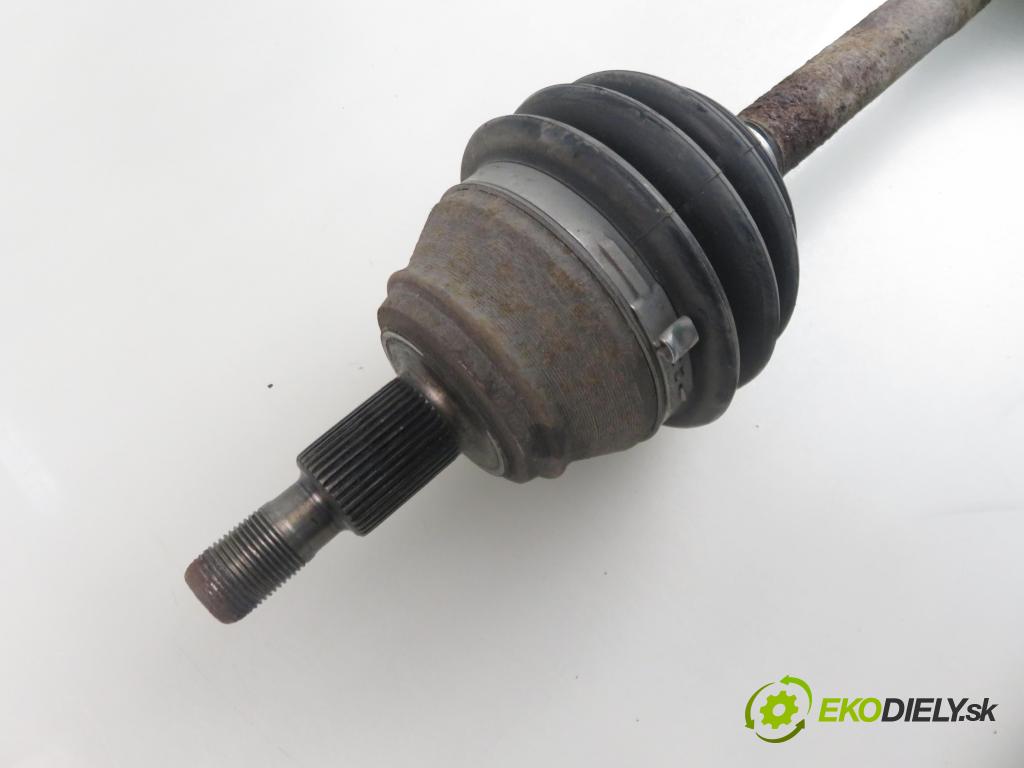 VW GOLF IV (1J1) HB 2000 75,00 1.6 - AVU 1595,00 Poloos LP