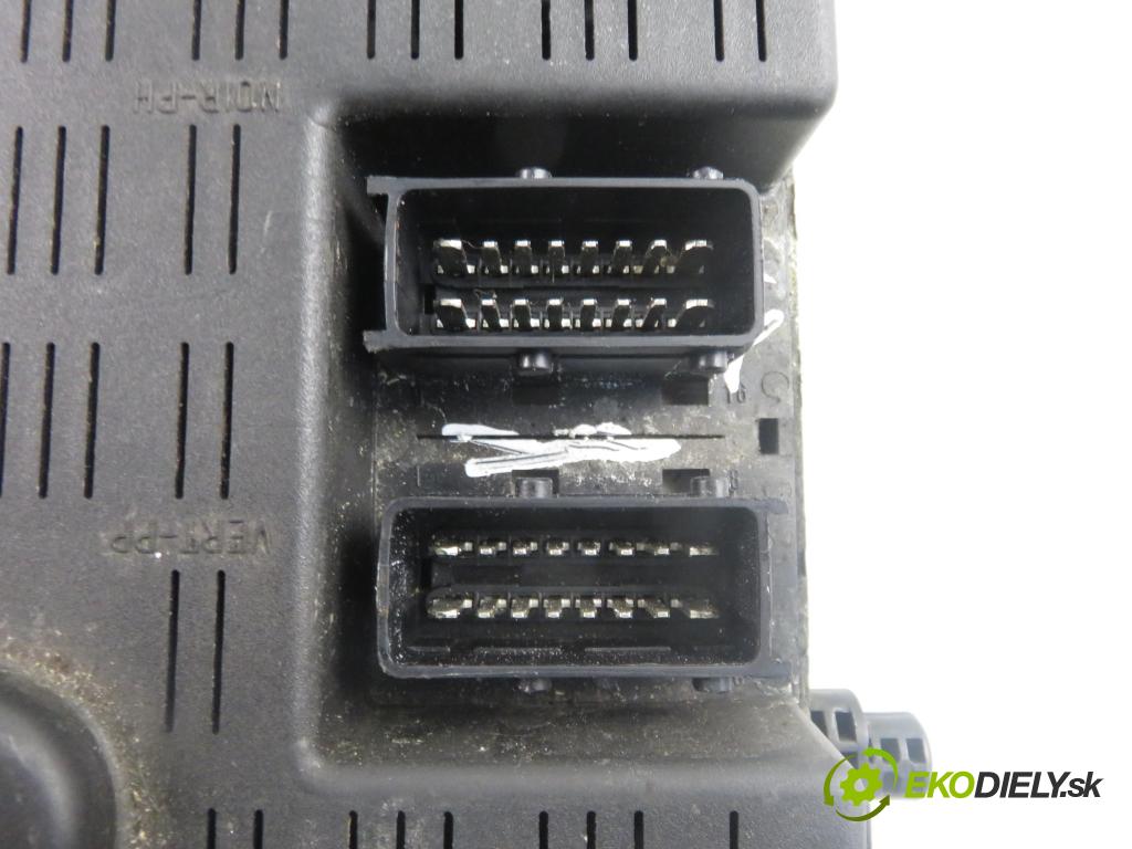 CITROEN XSARA PICASSO (N68) MINIVAN 2001 70,00 1.6 - NFV (TU5JP) 1587,00 MODUL BSI 9642409480