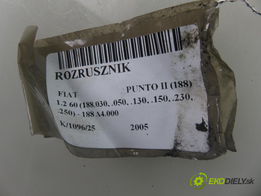 FIAT PUNTO (188_) HB 2005 44,00 1.2 60 - 188 A4.000 1242,00 startér F000AL0319 (Startér)