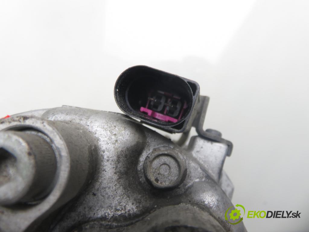 VW GOLF IV (1J1) HB 2000 75,00 1.6 - AVU 1595,00 KOMPRESOR: klimatizácie 1J0820803F (Kompresor klimatizácie)