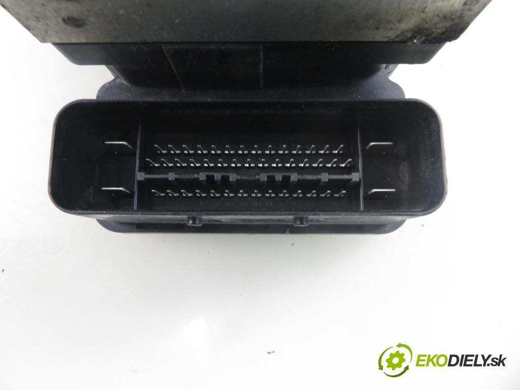 DODGE CALIBER HB 2007 125,00 2.4 DUAL VVT - ED3 2359,00 pumpa ABS P05105823AC ; 2502120311 (Pumpa ABS)