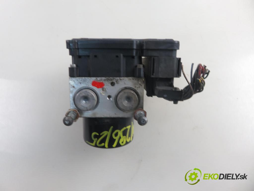 DODGE CALIBER HB 2007 125,00 2.4 DUAL VVT - ED3 2359,00 pumpa ABS P05105823AC ; 2502120311 (Pumpa ABS)