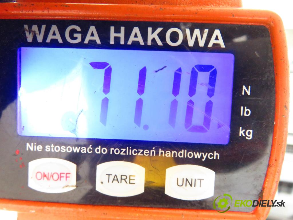 PEUGEOT 206 SW (2E/K) KOMBI 2004 50,00 1.4 HDi - 8HX (DV4TD) 1398,00 výztuha zadní část ABS