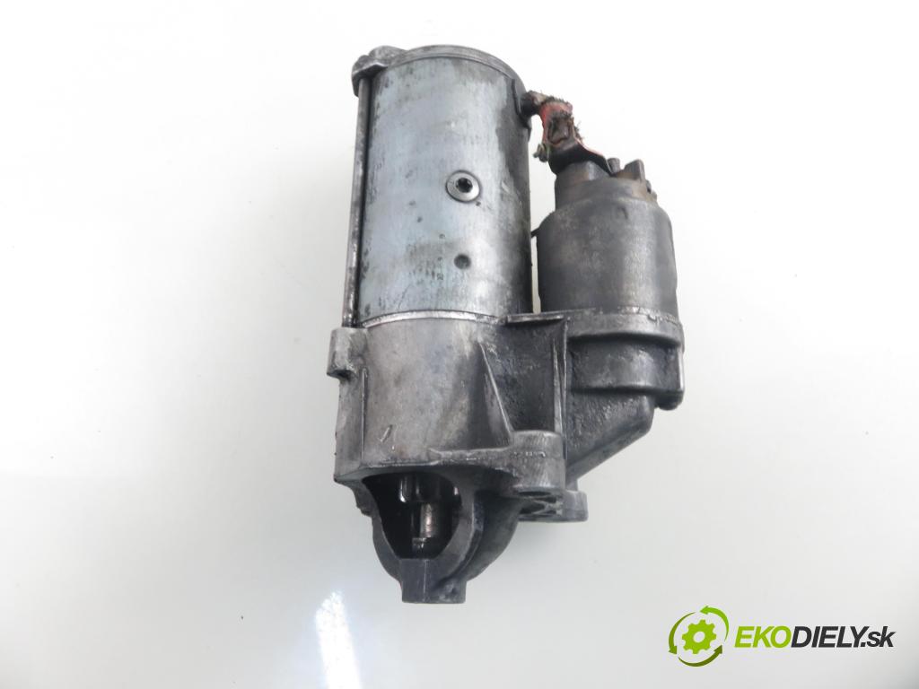 RENAULT MEGANE II (BM0/1_, CM0/1_) HB 2003 88,00 1.9 dCi 120 - F9Q 800 1870,00 startér D7R49 (Startér)