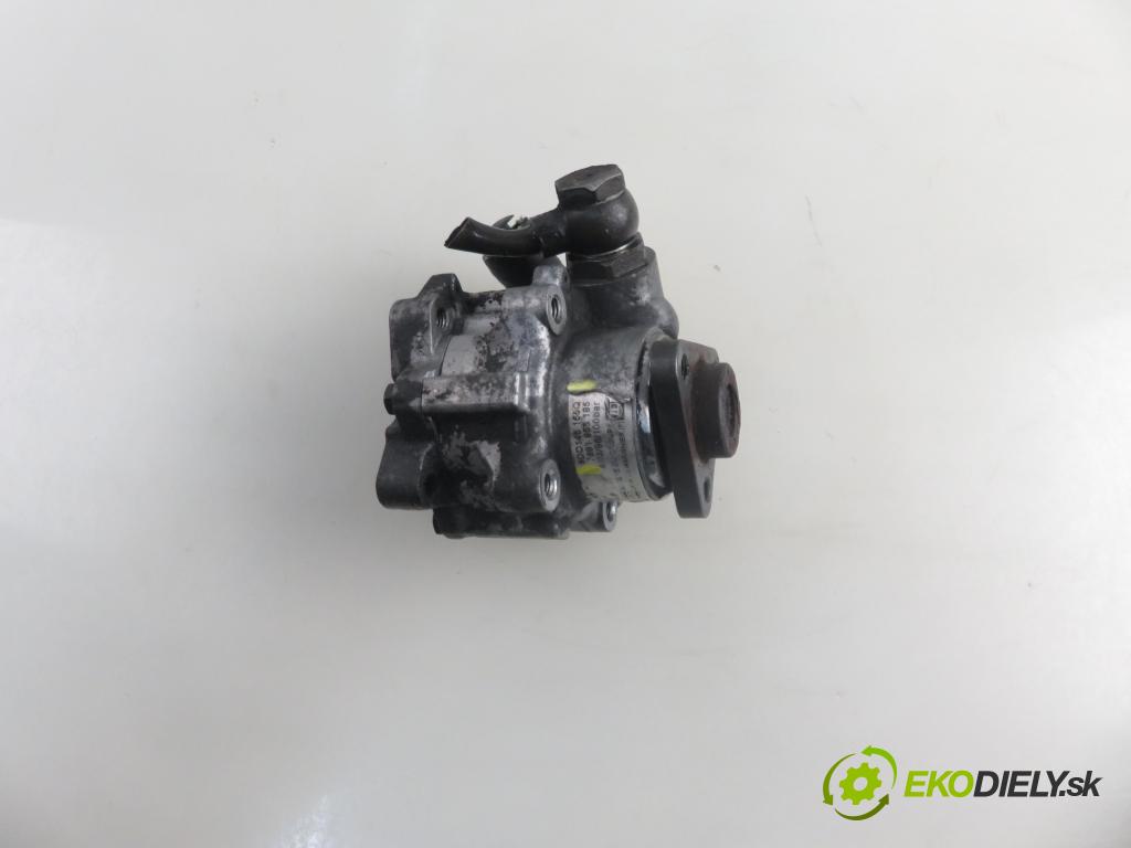 AUDI A4 (8D2, B5) SEDAN 1996 81,00 1.9 TDI 110 - AFN 1896,00 pumpa servočerpadlo 8D0145155Q ; 7691955185 (Servočerpadlo)