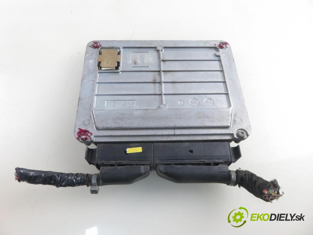 VW GOLF IV (1J1) HB 2000 75,00 1.6 - AVU 1595,00 Riadiaca jednotka Motor 06A906033M ; 5WP4003701