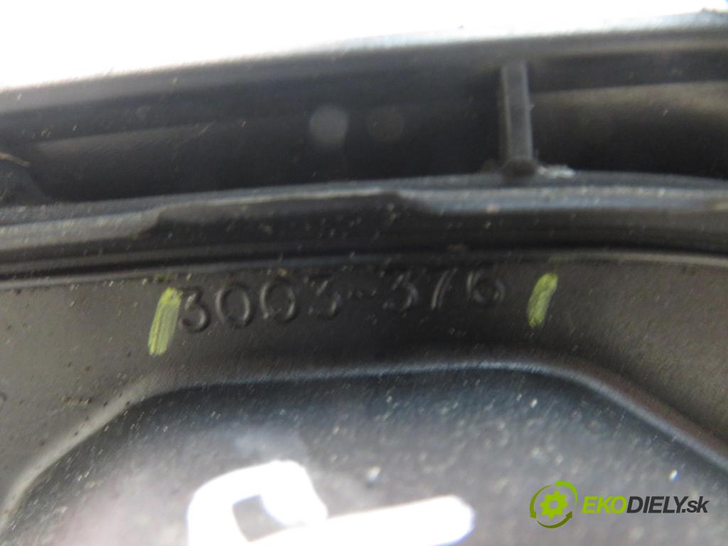 VOLVO S80 I (TS, XY) SEDAN 2002 132,00 2.0 T - B 5204 T5 1984,00 zpětné zrcátko 3003376