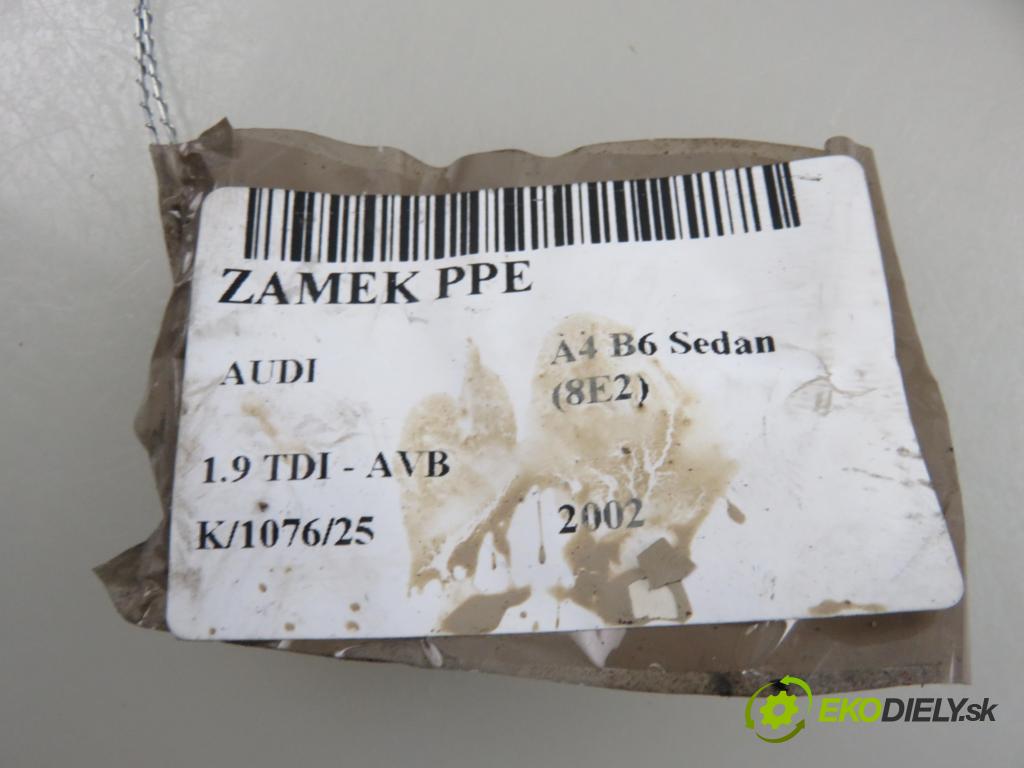 AUDI A4 (8E2, B6) SEDAN 2002 74,00 1.9 TDI PD 101 - AVB 1896,00 zámok 8E1837016C