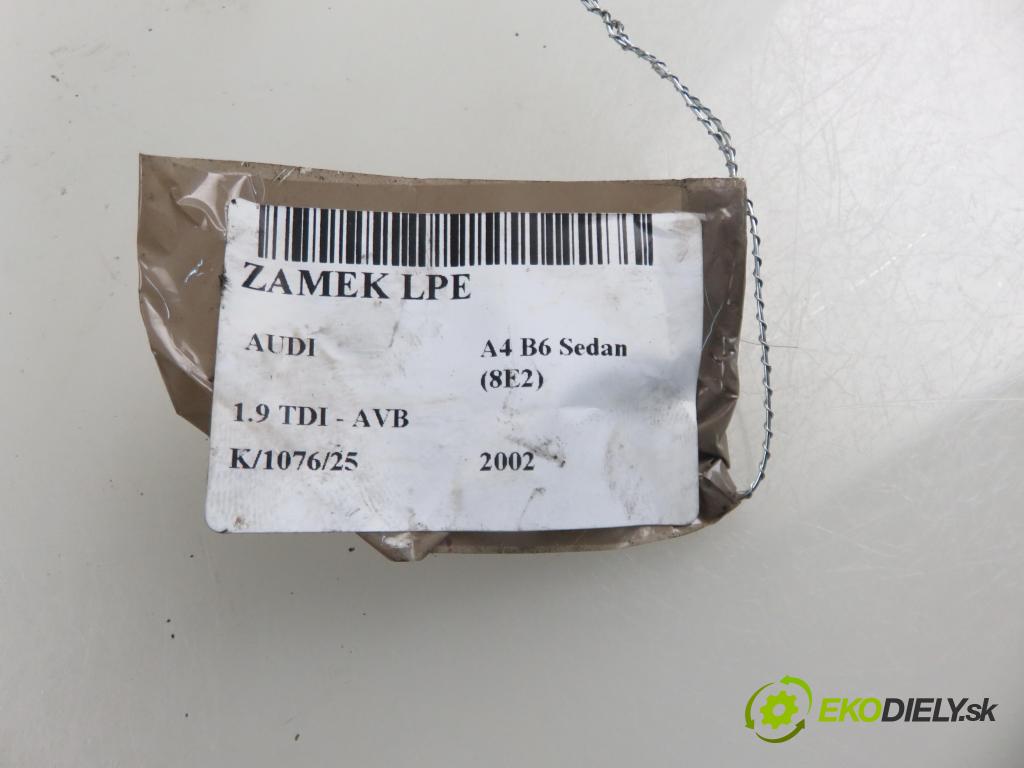 AUDI A4 (8E2, B6) SEDAN 2002 74,00 1.9 TDI PD 101 - AVB 1896,00 zámok 4B1837015G